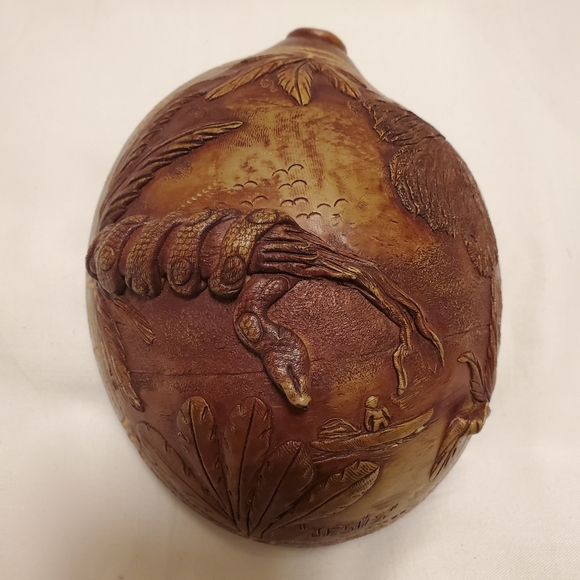 Bug Bear Carved Half Coconut Shell Scoop Signed Jesus' Snake Fisherman Art - Picture 1 of 15